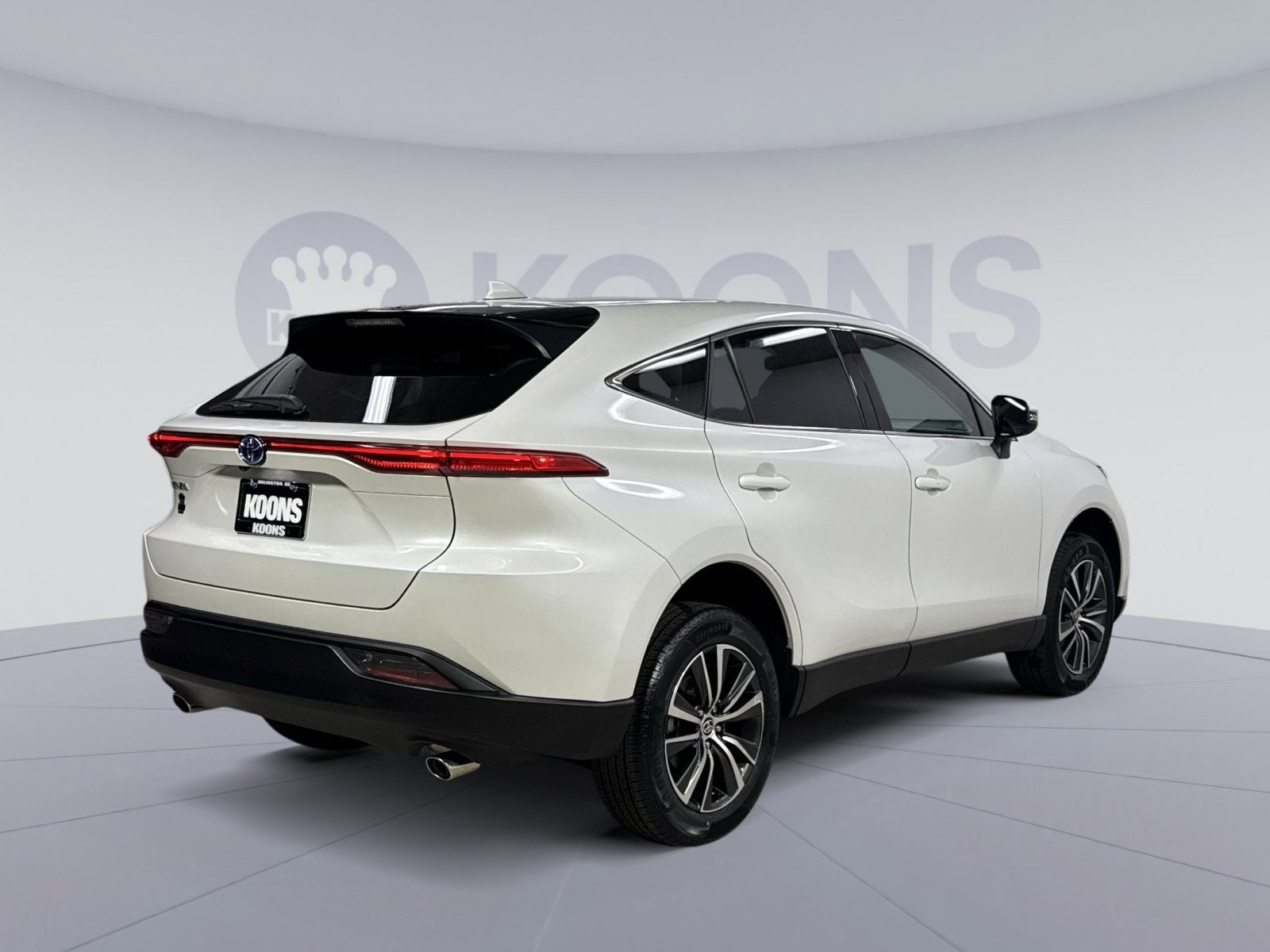 2023 Toyota Venza LE