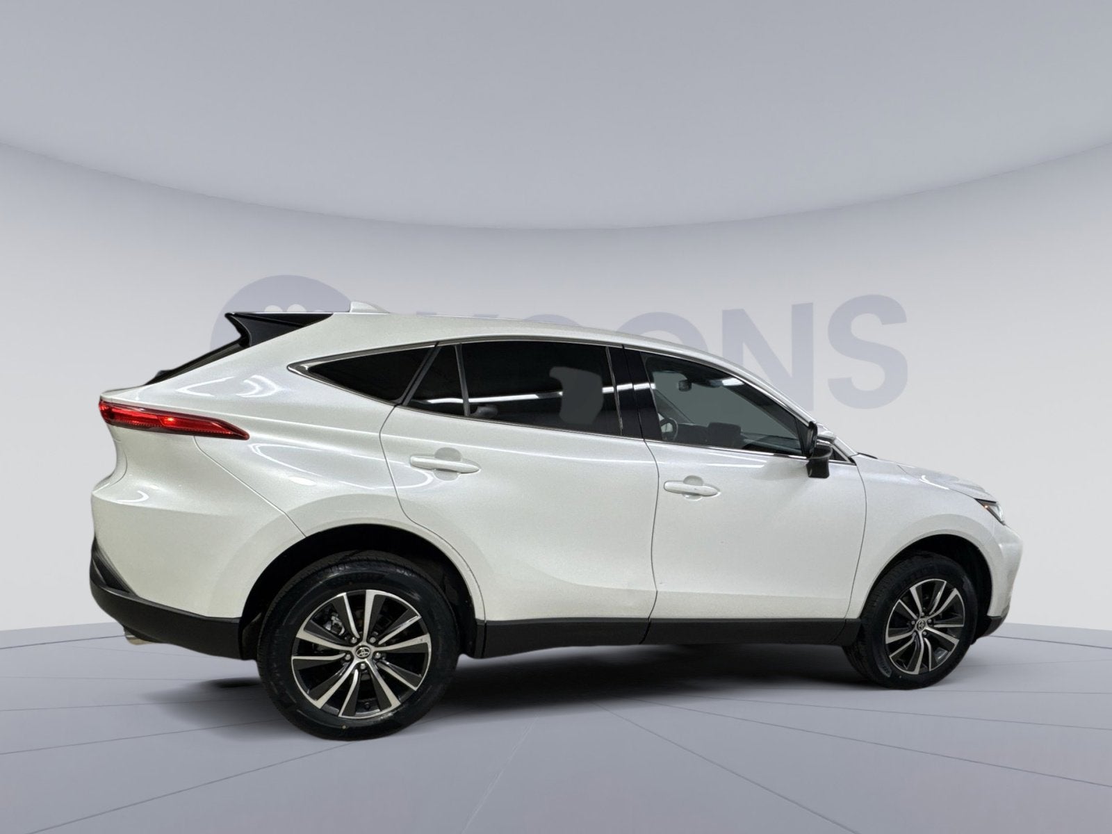 2023 Toyota Venza LE