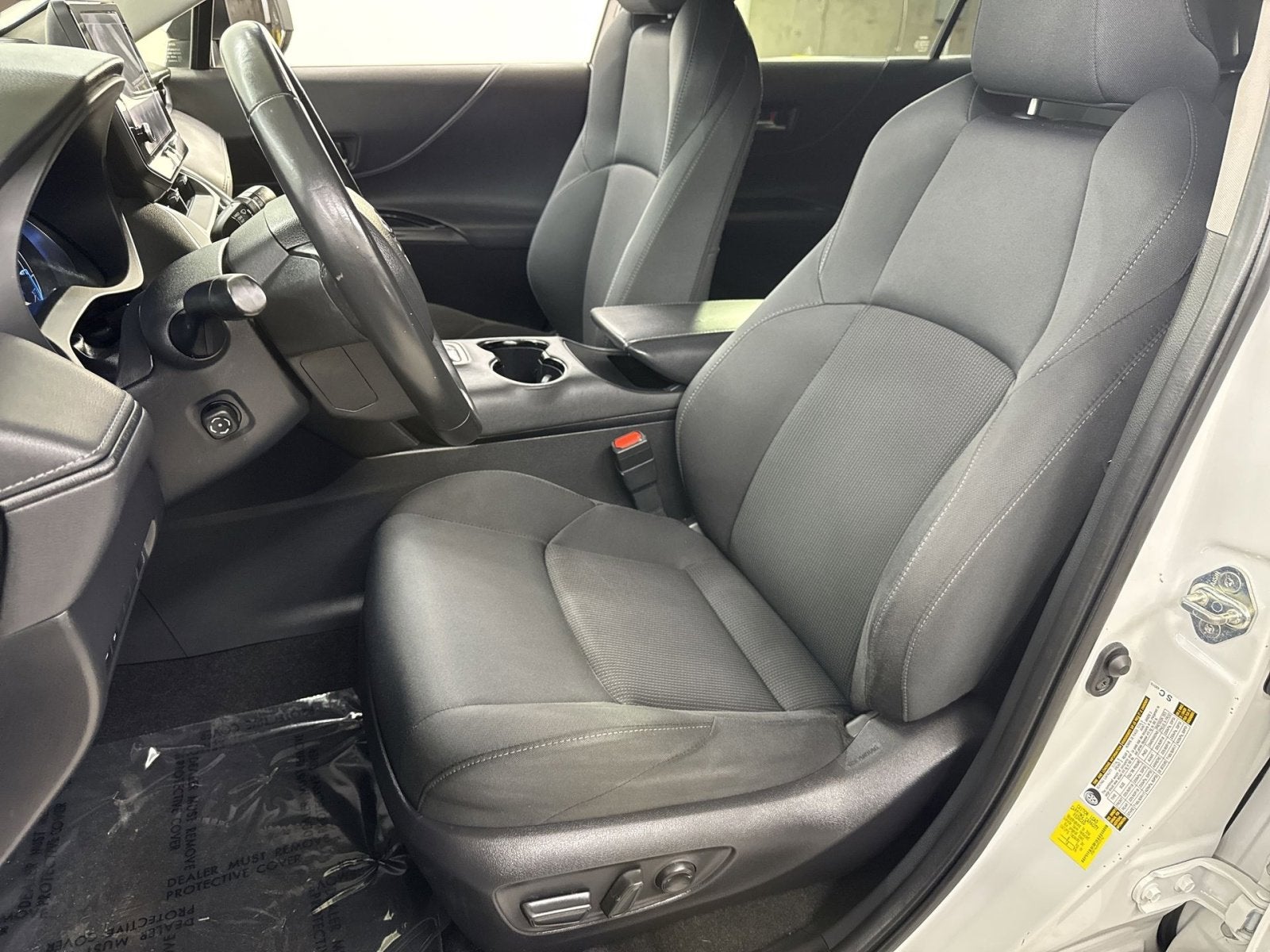 2023 Toyota Venza LE