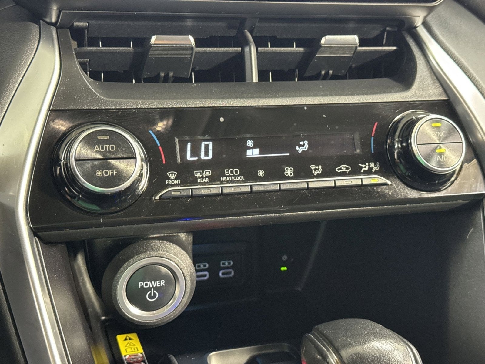 2023 Toyota Venza LE