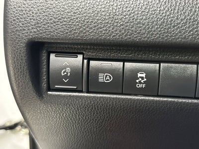 2023 Toyota Venza LE