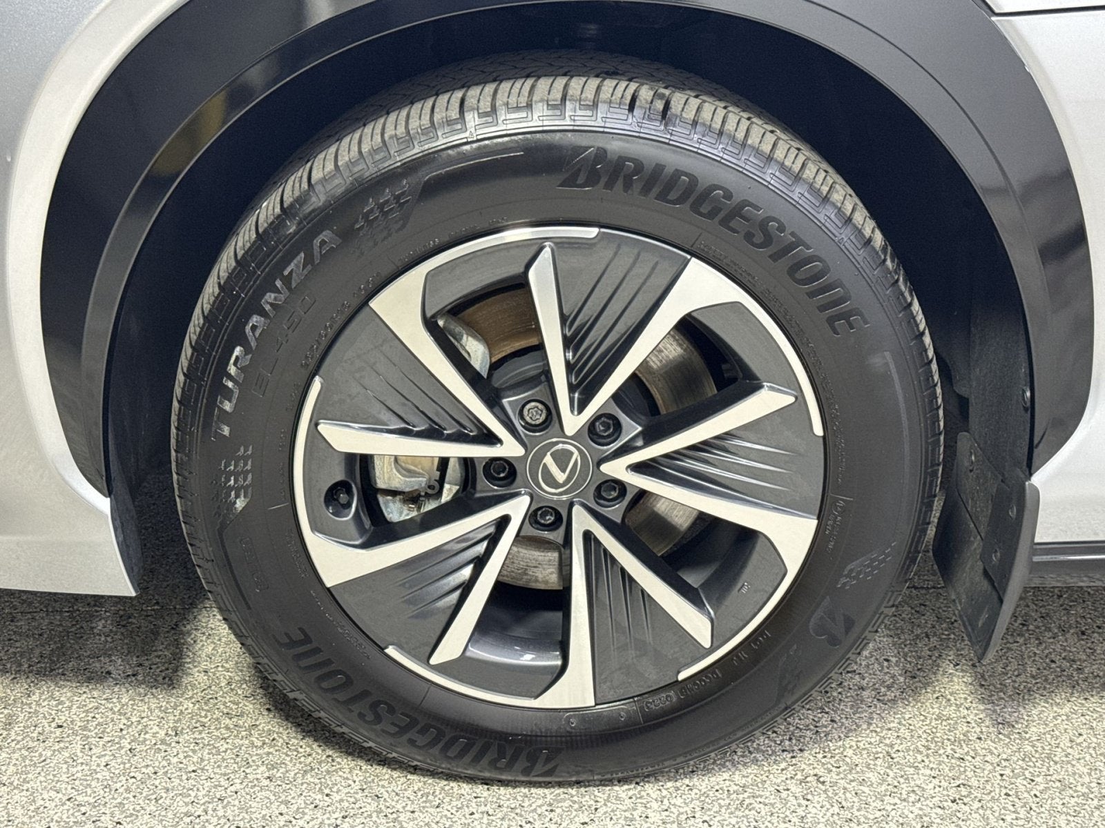 2025 Lexus RZ 300e Premium