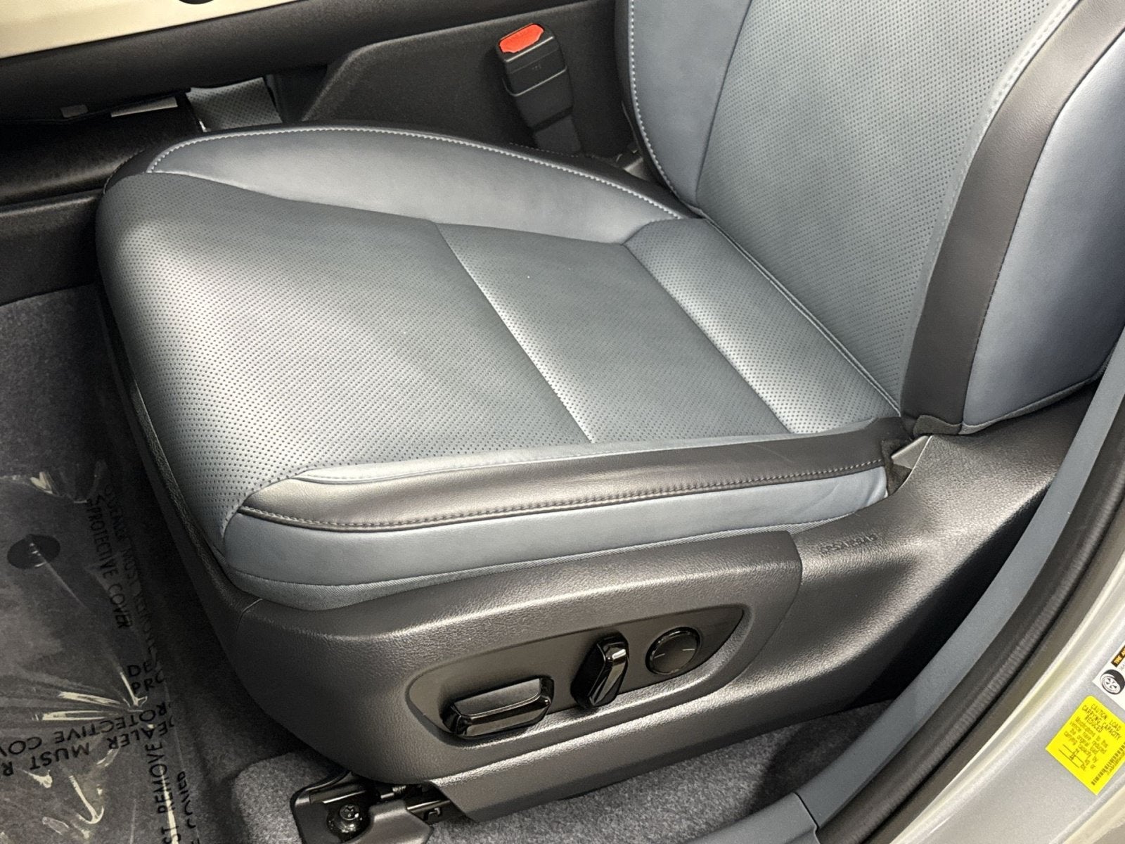 2025 Lexus RZ 300e Premium