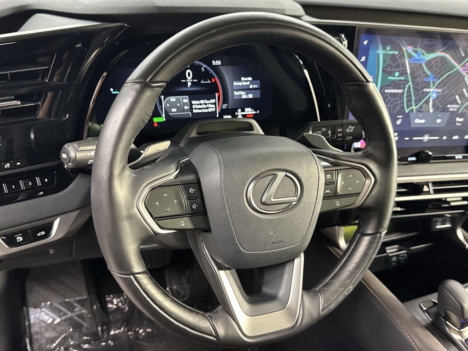 2025 Lexus RX 450h+ Luxury