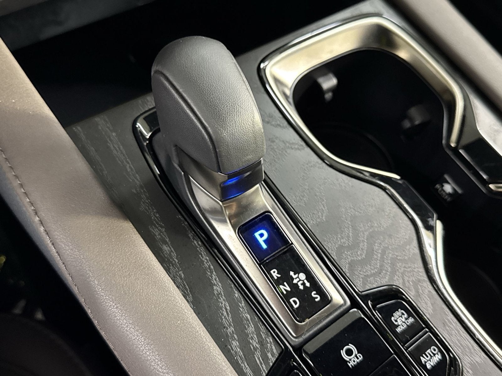 2025 Lexus RX 450h+ Luxury