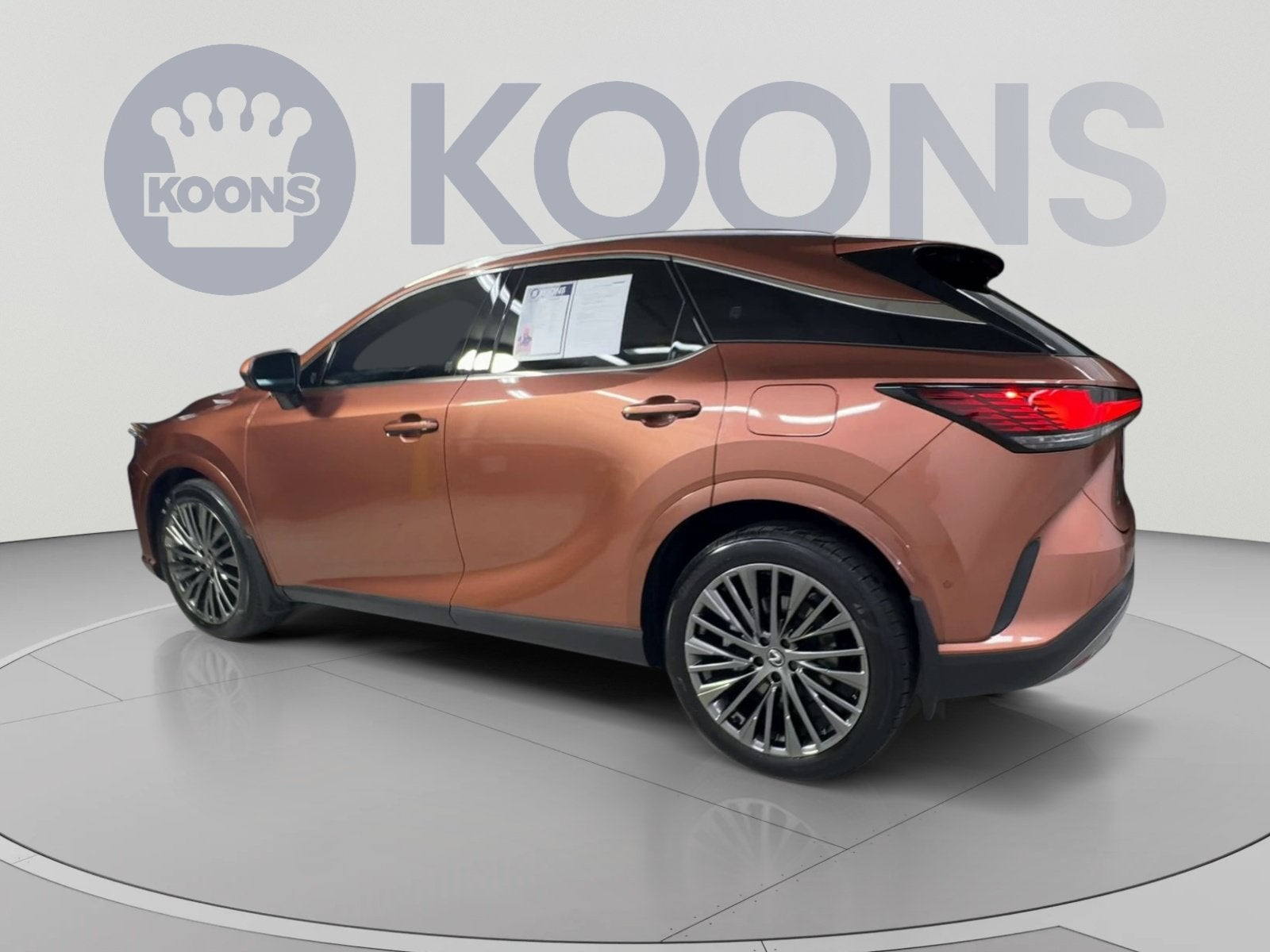 2025 Lexus RX 450h+ Luxury