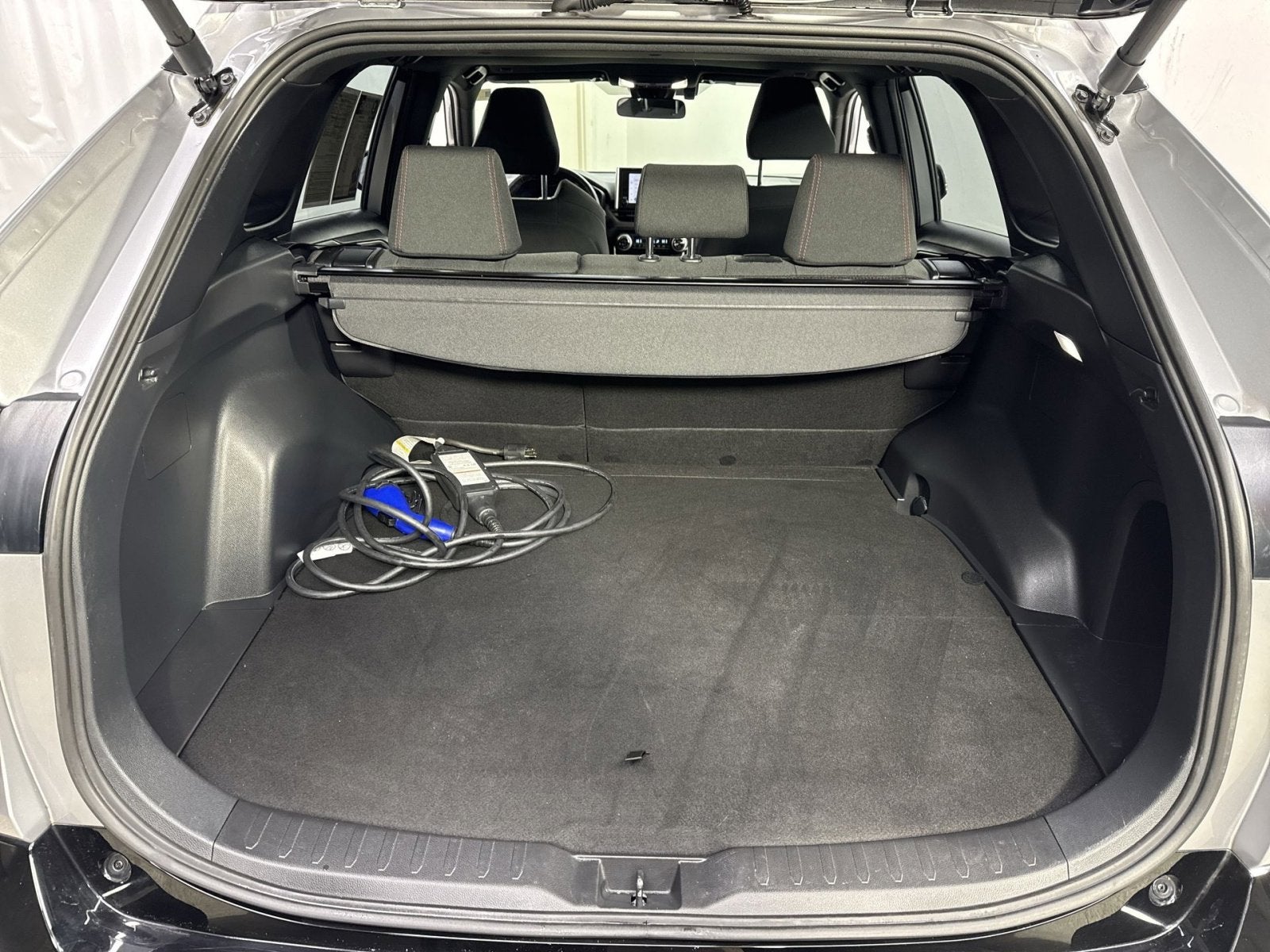 2024 Toyota RAV4 Prime SE