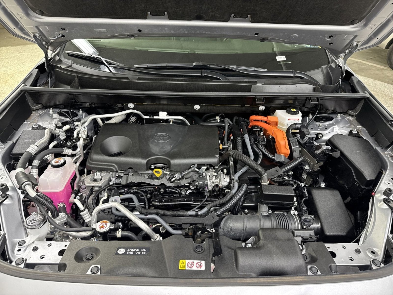 2024 Toyota RAV4 Prime SE