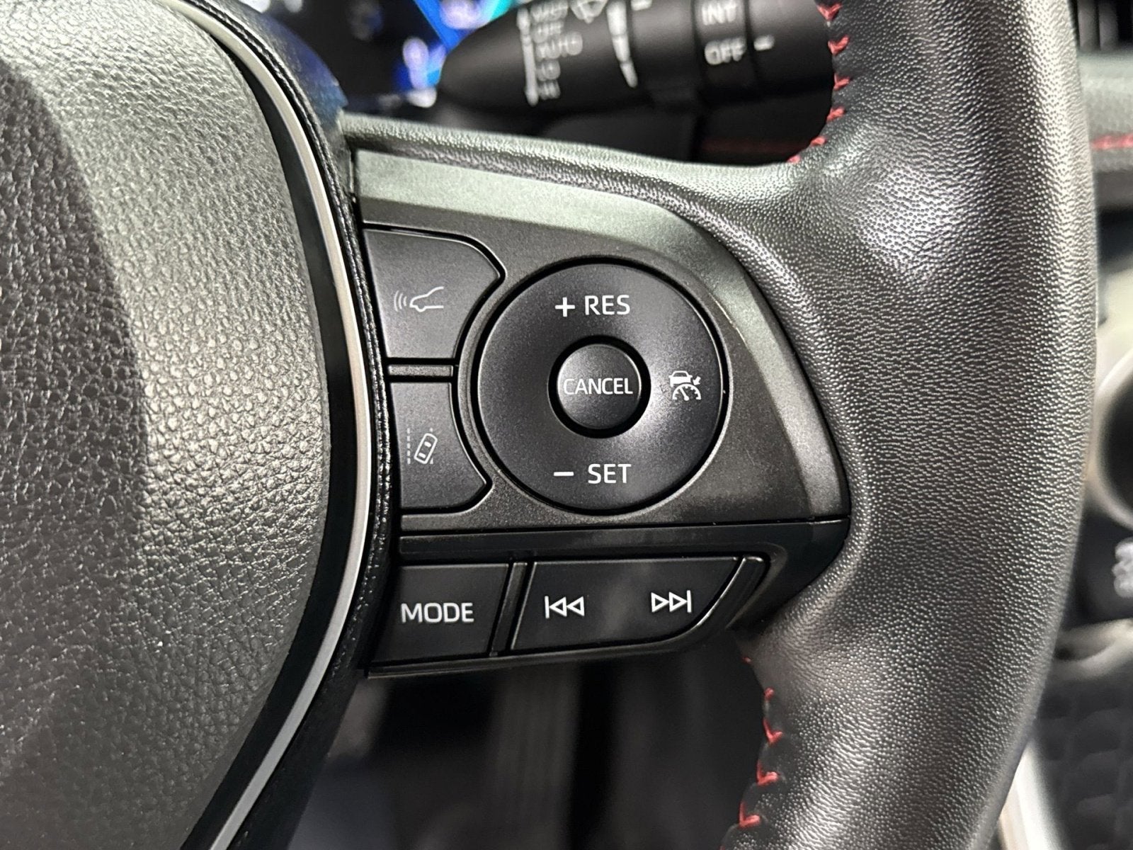 2024 Toyota RAV4 Prime SE