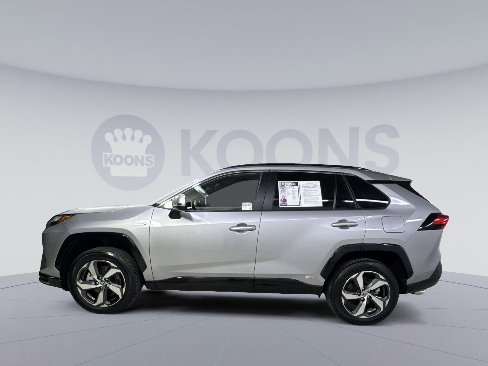 2024 Toyota RAV4 Prime SE