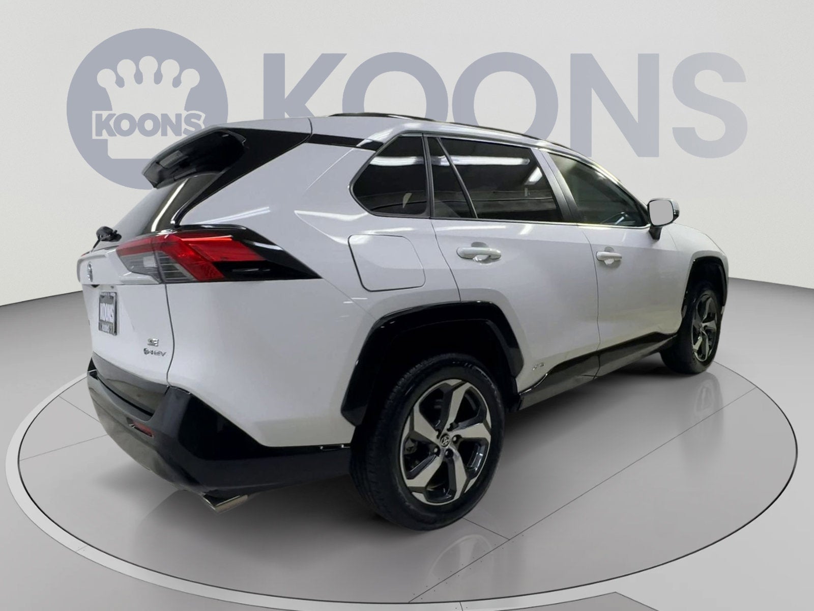 2025 Toyota RAV4 Plug-In Hybrid SE