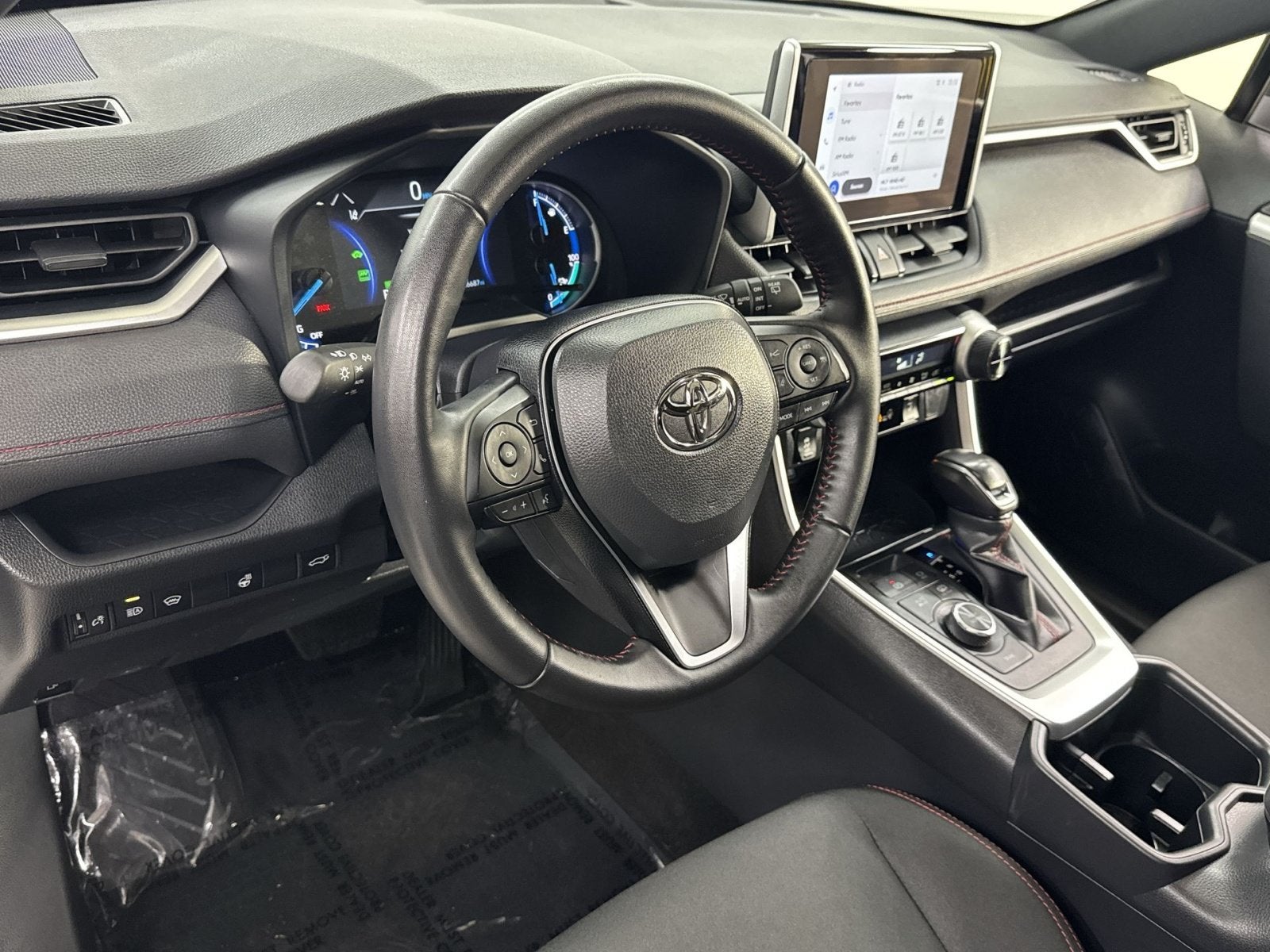 2025 Toyota RAV4 Plug-In Hybrid SE