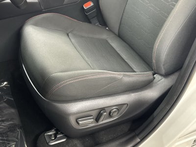 2025 Toyota RAV4 Plug-In Hybrid SE