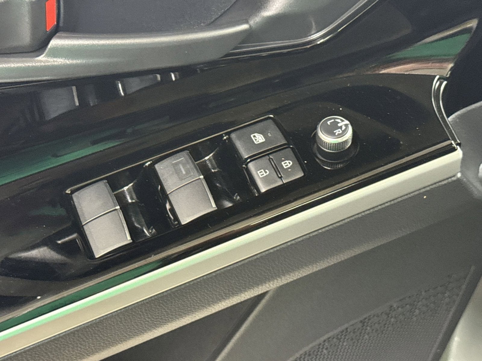 2024 Toyota bZ4X Limited