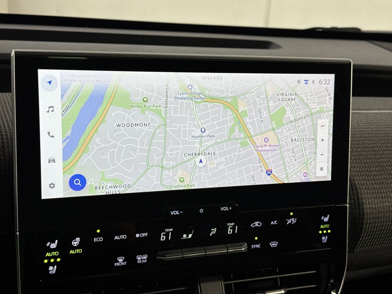 2024 Toyota bZ4X Limited