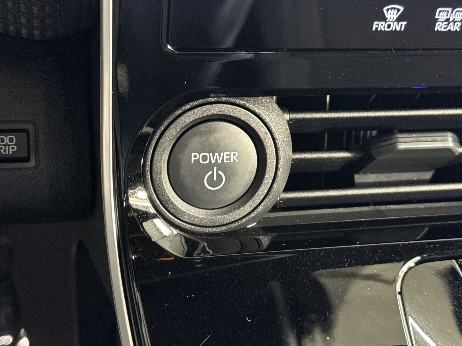 2023 Toyota bZ4X XLE