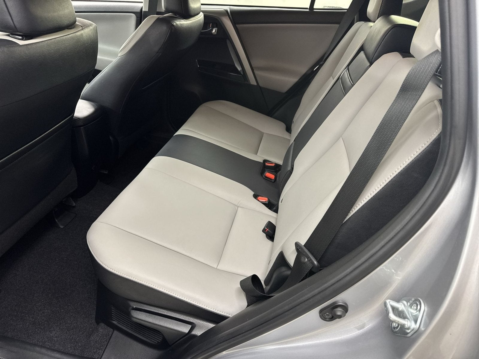 2017 Toyota RAV4 Hybrid Limited