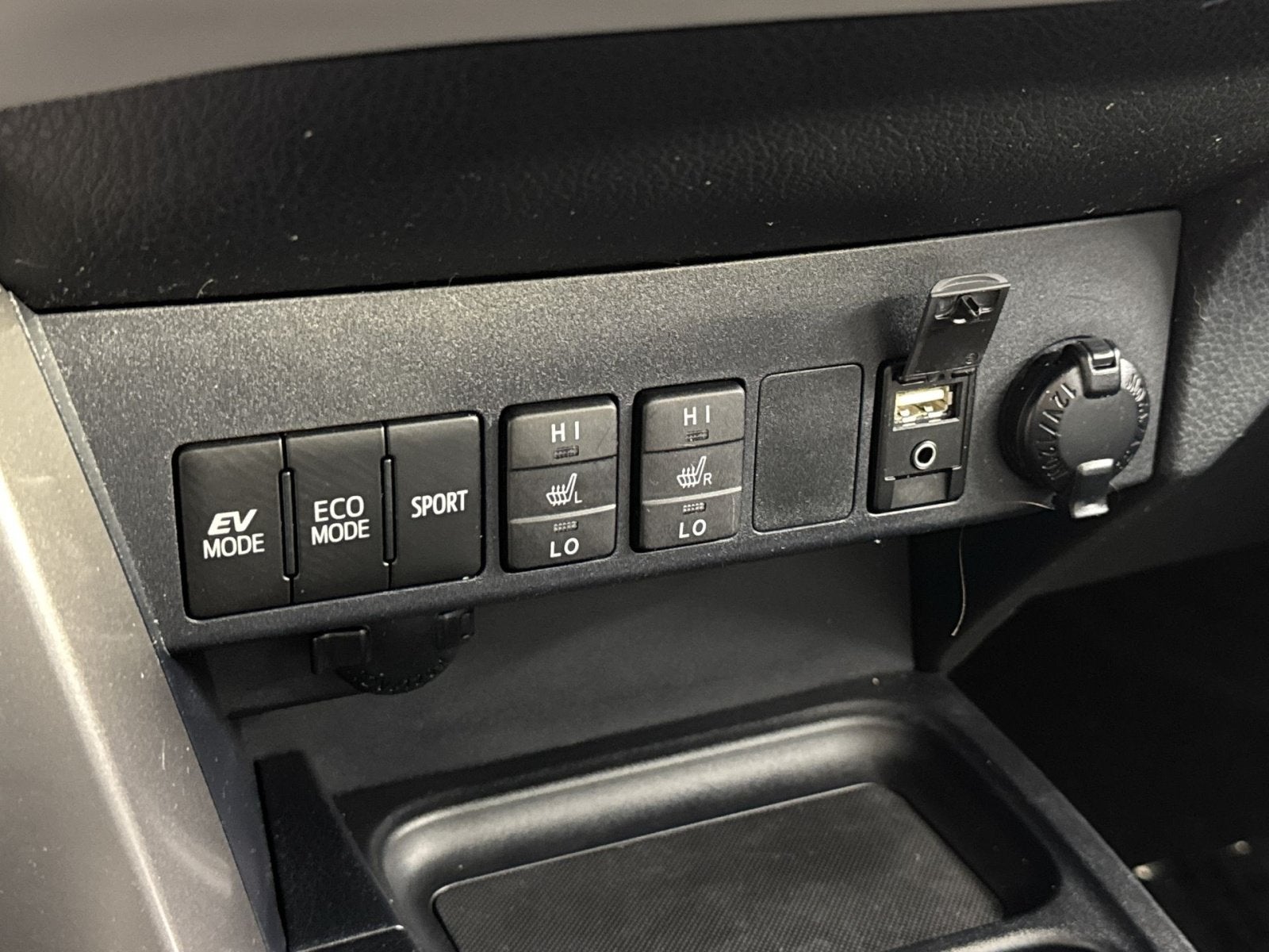2017 Toyota RAV4 Hybrid Limited