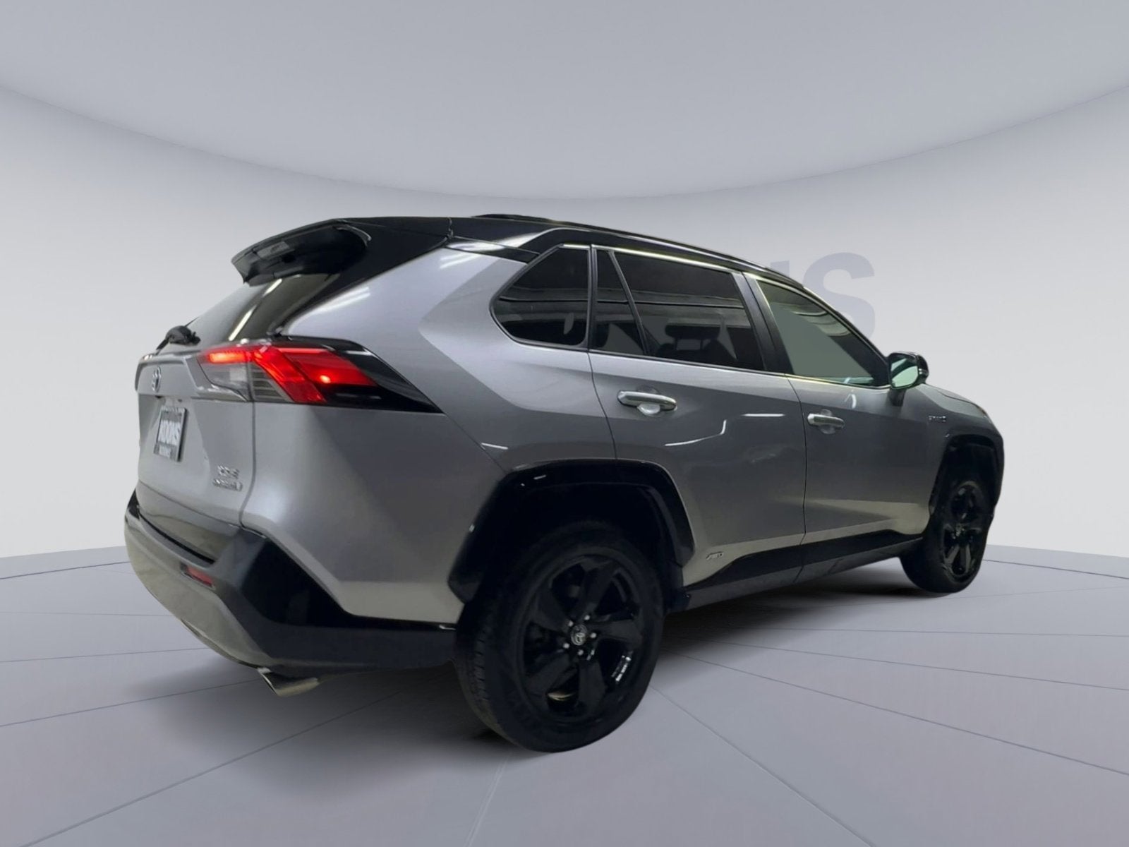 2020 Toyota RAV4 Hybrid XSE