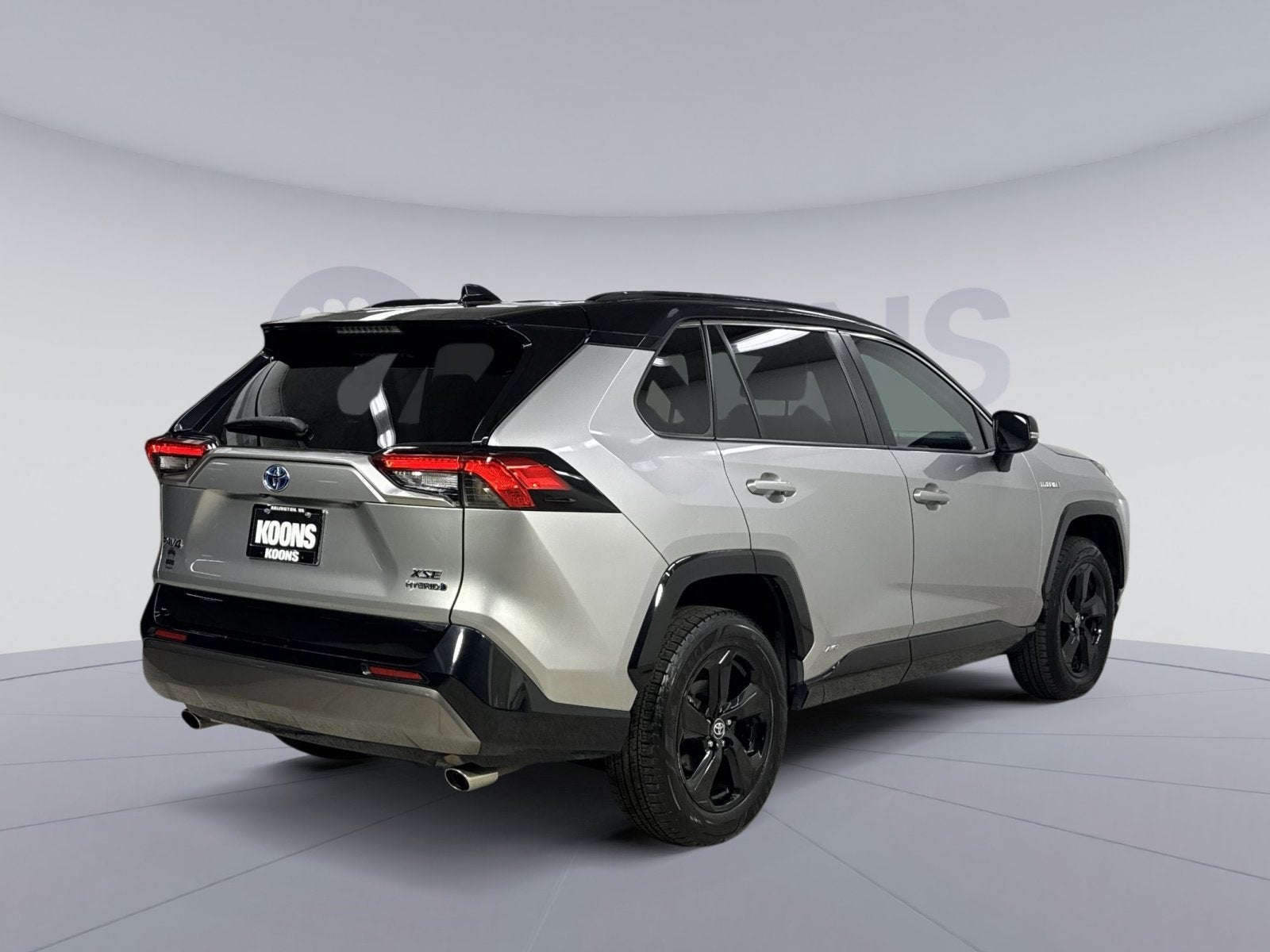 2020 Toyota RAV4 Hybrid XSE