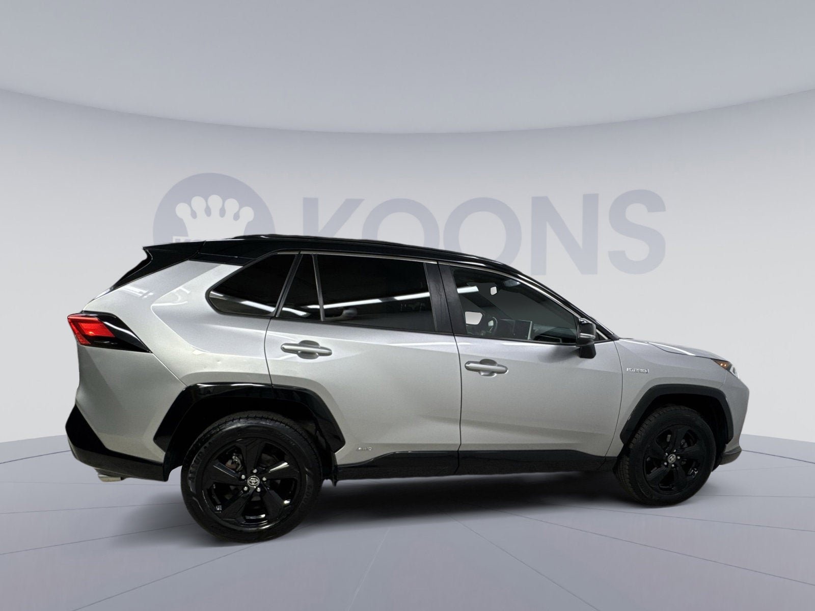 2020 Toyota RAV4 Hybrid XSE