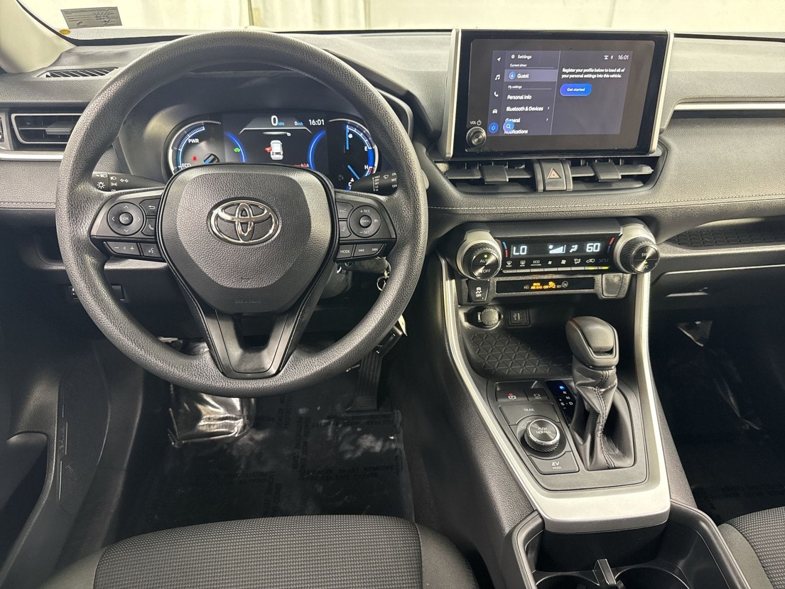 2025 Toyota RAV4 Hybrid LE