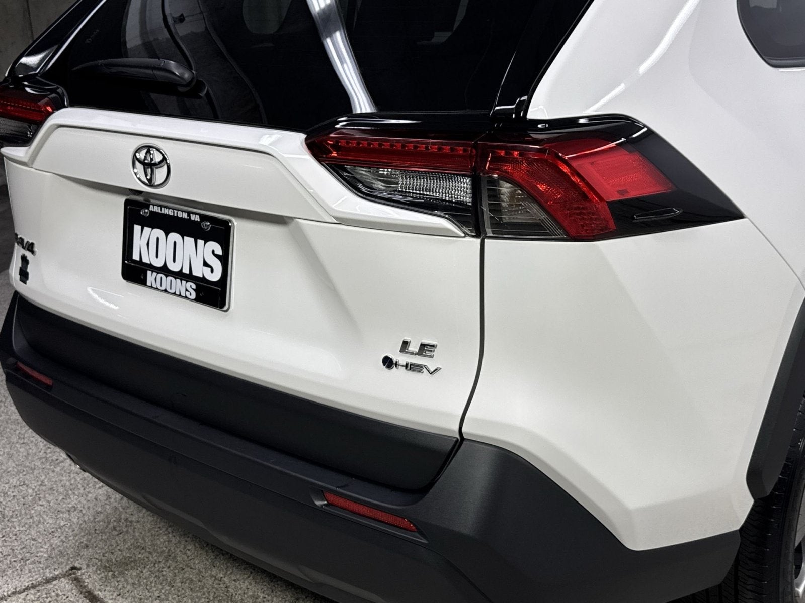 2025 Toyota RAV4 Hybrid LE