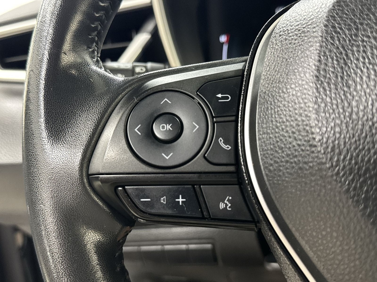 2024 Toyota Corolla Hatchback XSE