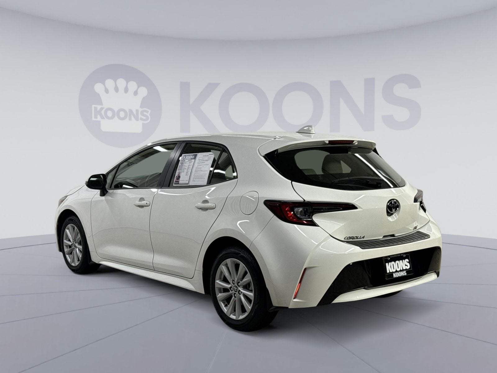 2023 Toyota Corolla Hatchback SE