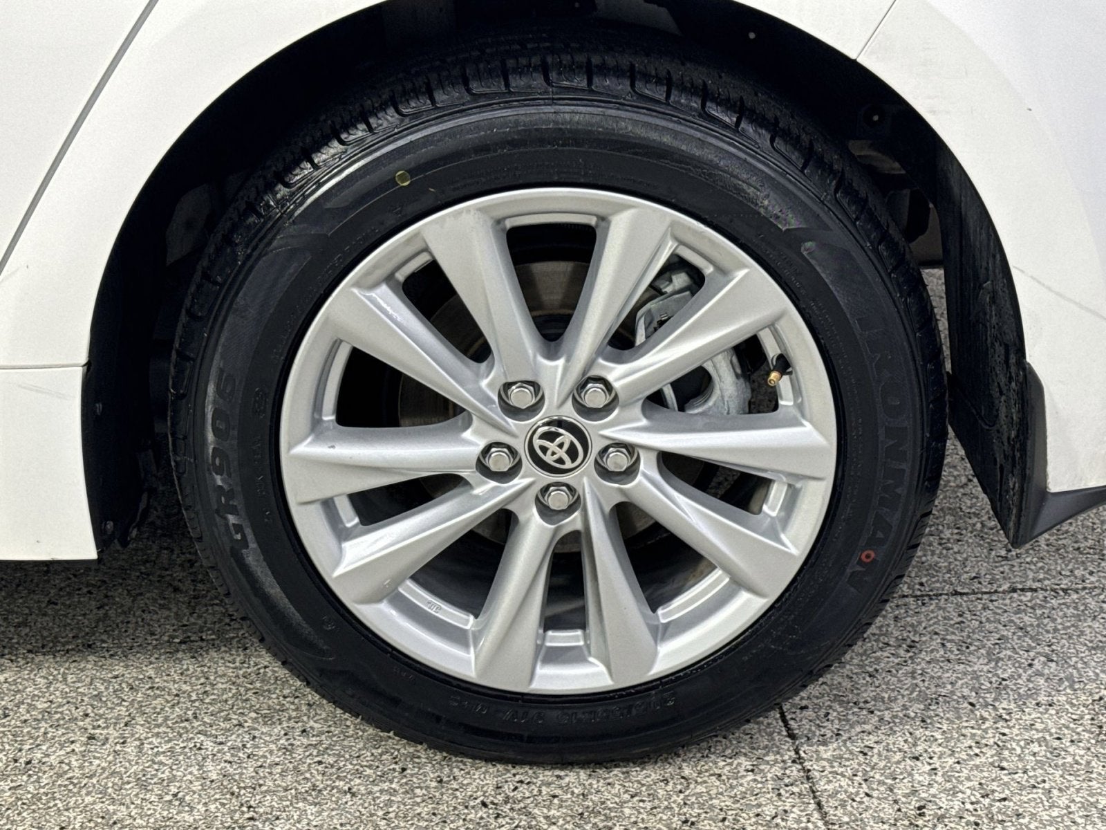 2023 Toyota Corolla Hatchback SE