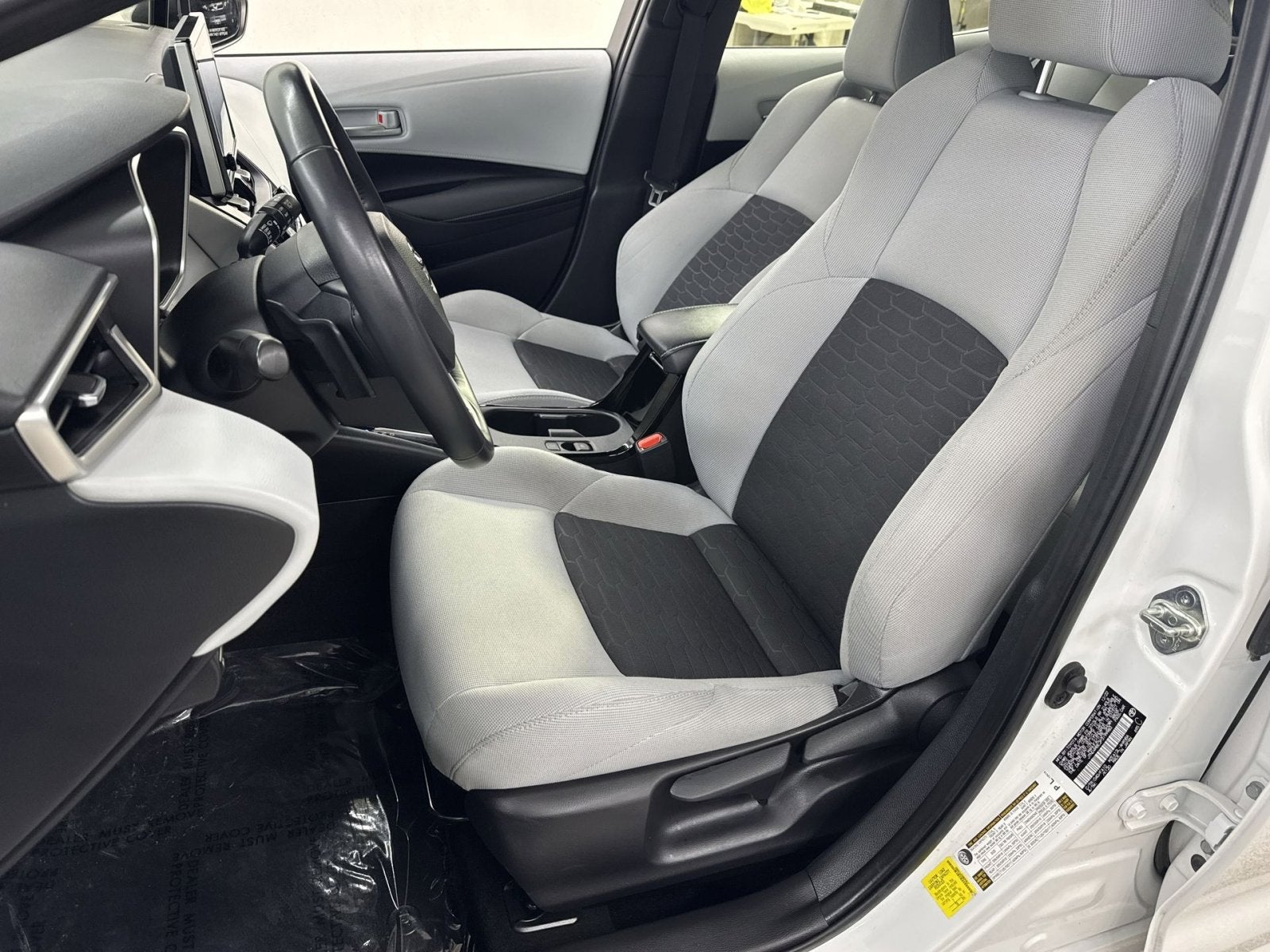 2023 Toyota Corolla Hatchback SE