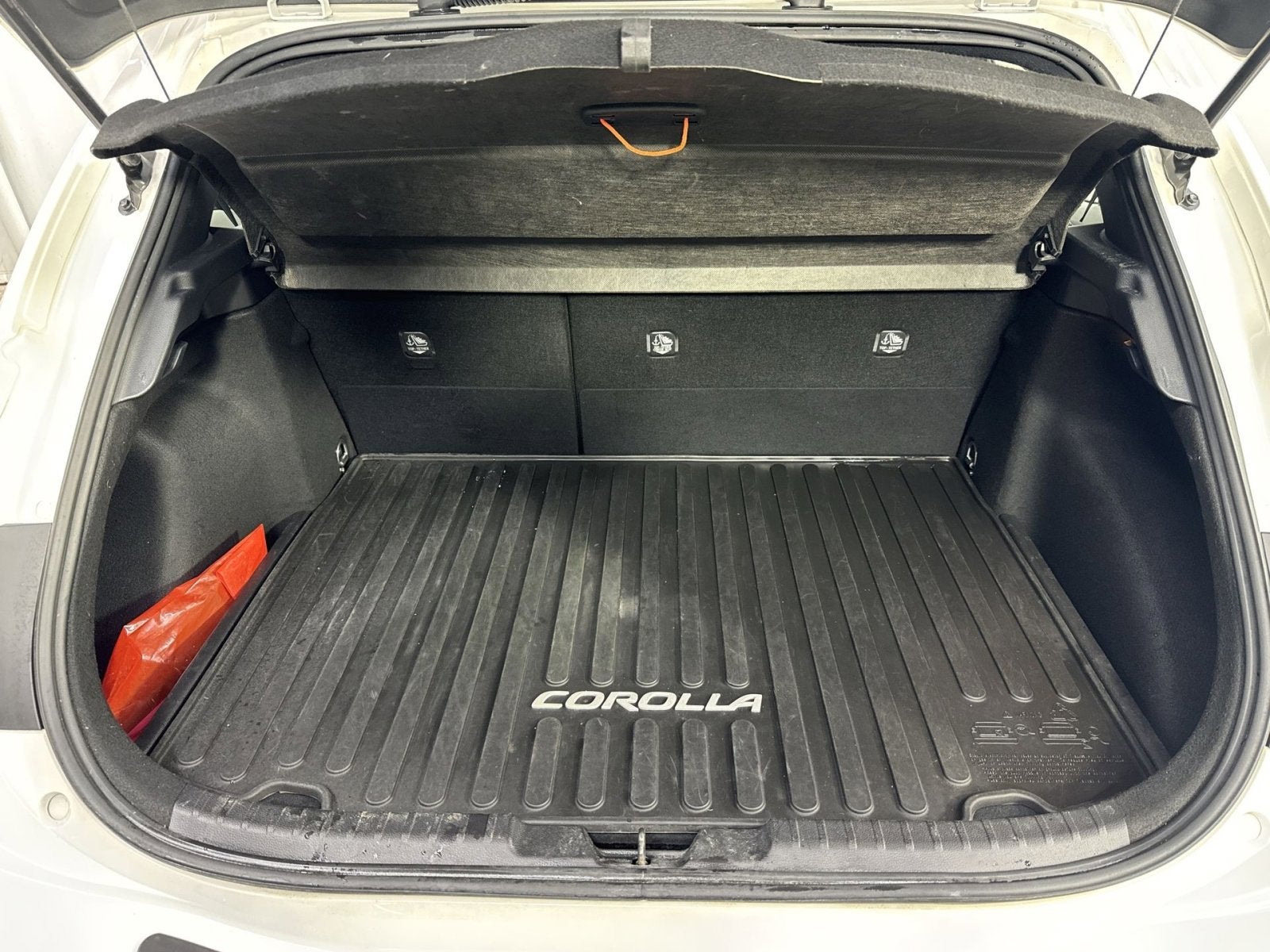 2023 Toyota Corolla Hatchback SE