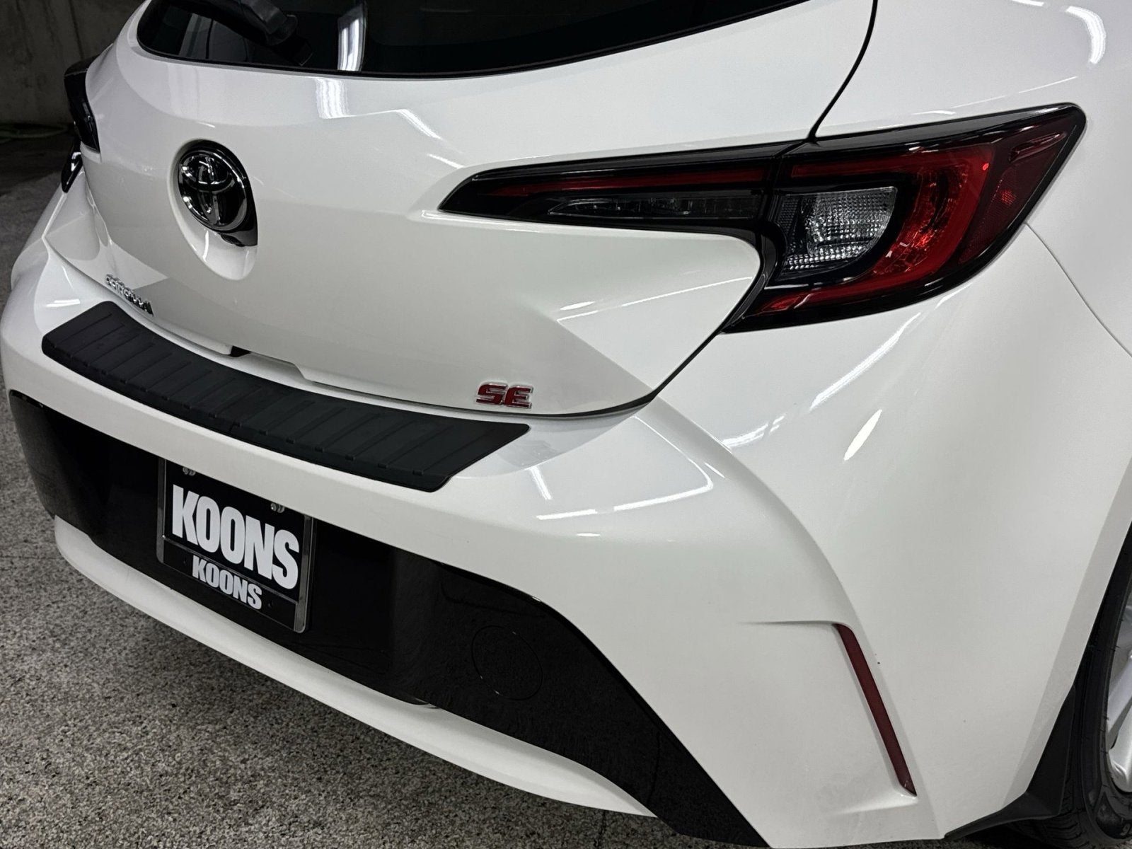 2023 Toyota Corolla Hatchback SE