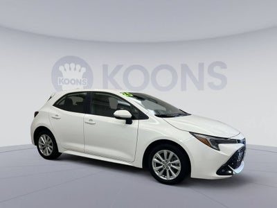 2025 Toyota Corolla Hatchback SE