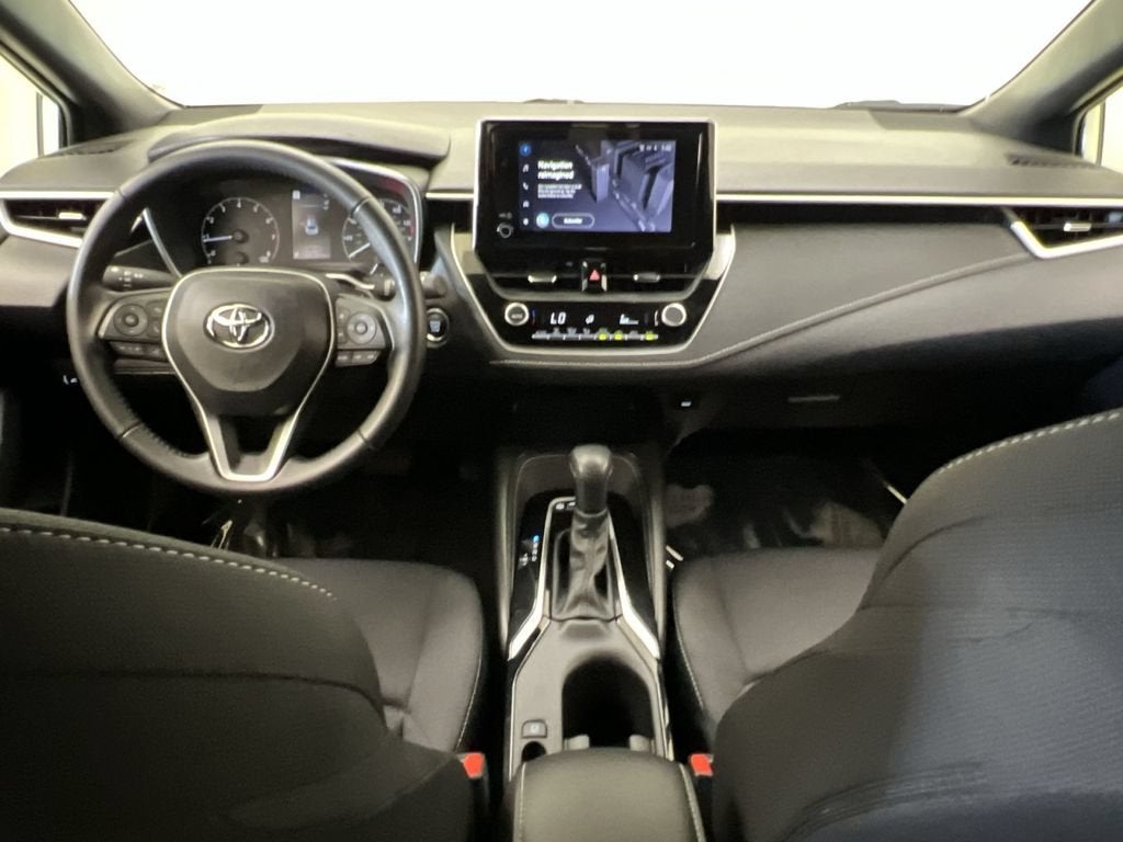 2025 Toyota Corolla Hatchback SE