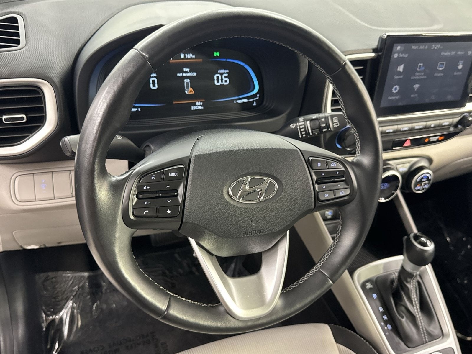 2025 Hyundai Venue SEL