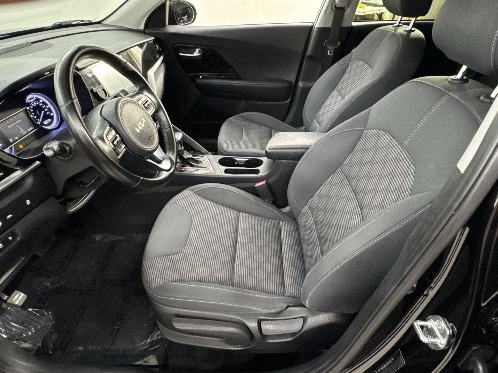 2022 Kia Niro Plug-In Hybrid LXS