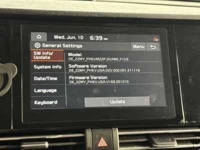 2022 Kia Niro Plug-In Hybrid LXS