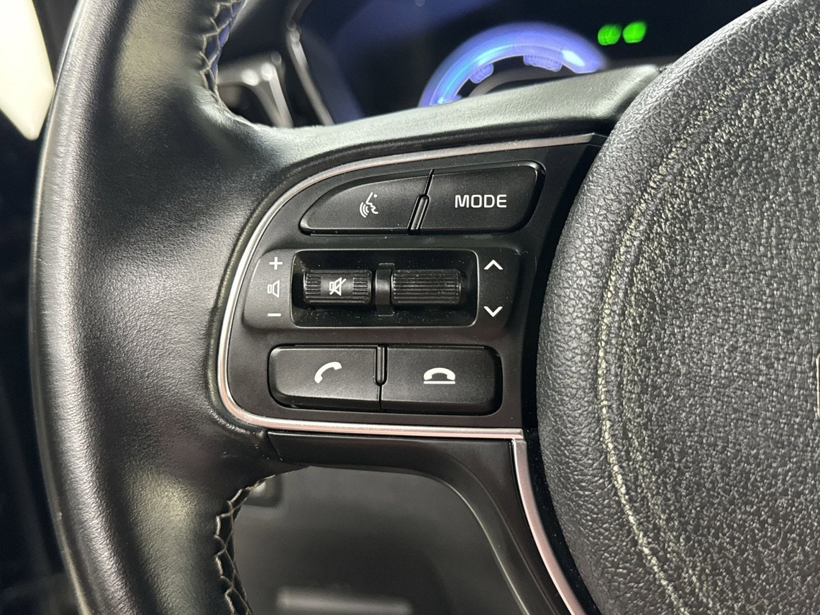 2022 Kia Niro Plug-In Hybrid LXS