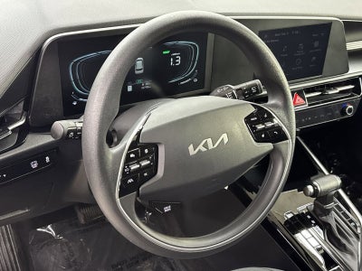2023 Kia Niro LX