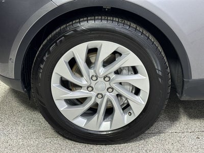 2024 Land Rover Discovery S