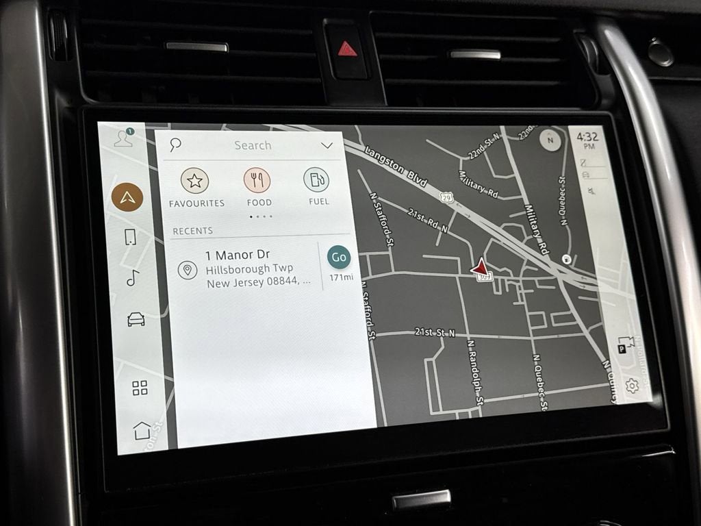 2024 Land Rover Discovery S