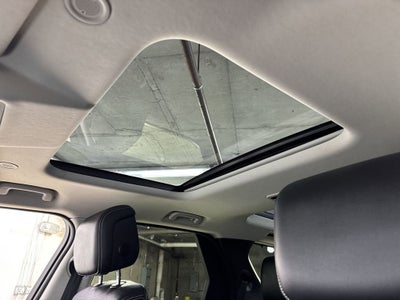 2024 Land Rover Discovery S