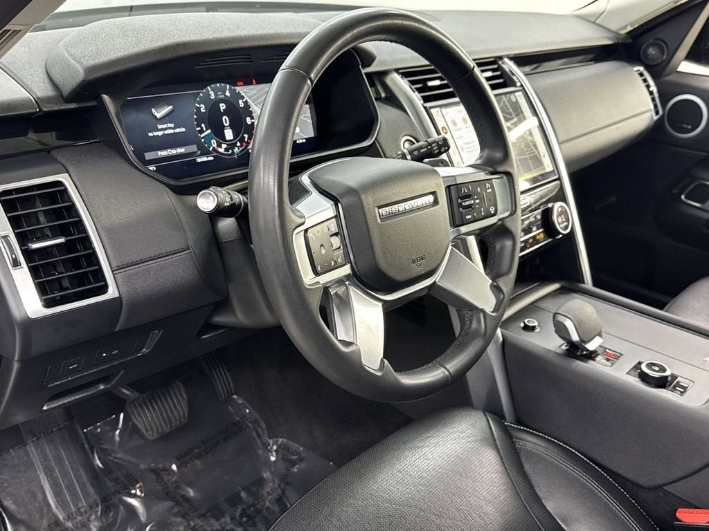 2024 Land Rover Discovery S