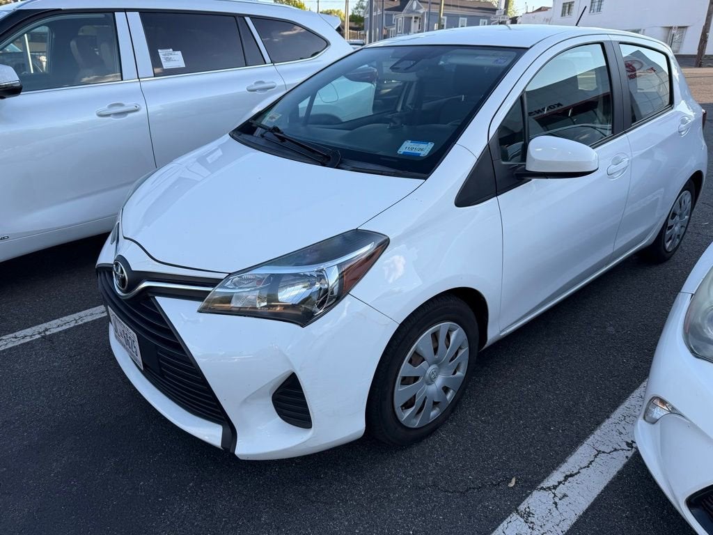 2017 Toyota Yaris L