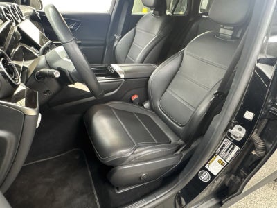 2025 Mercedes-Benz GLC GLC 300