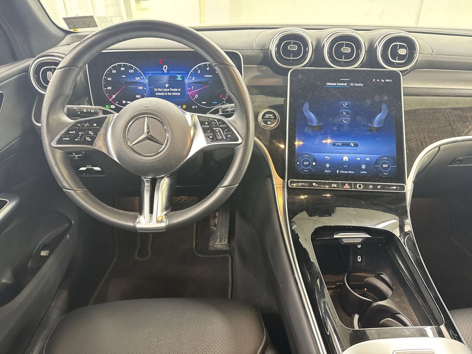 2025 Mercedes-Benz GLC GLC 300