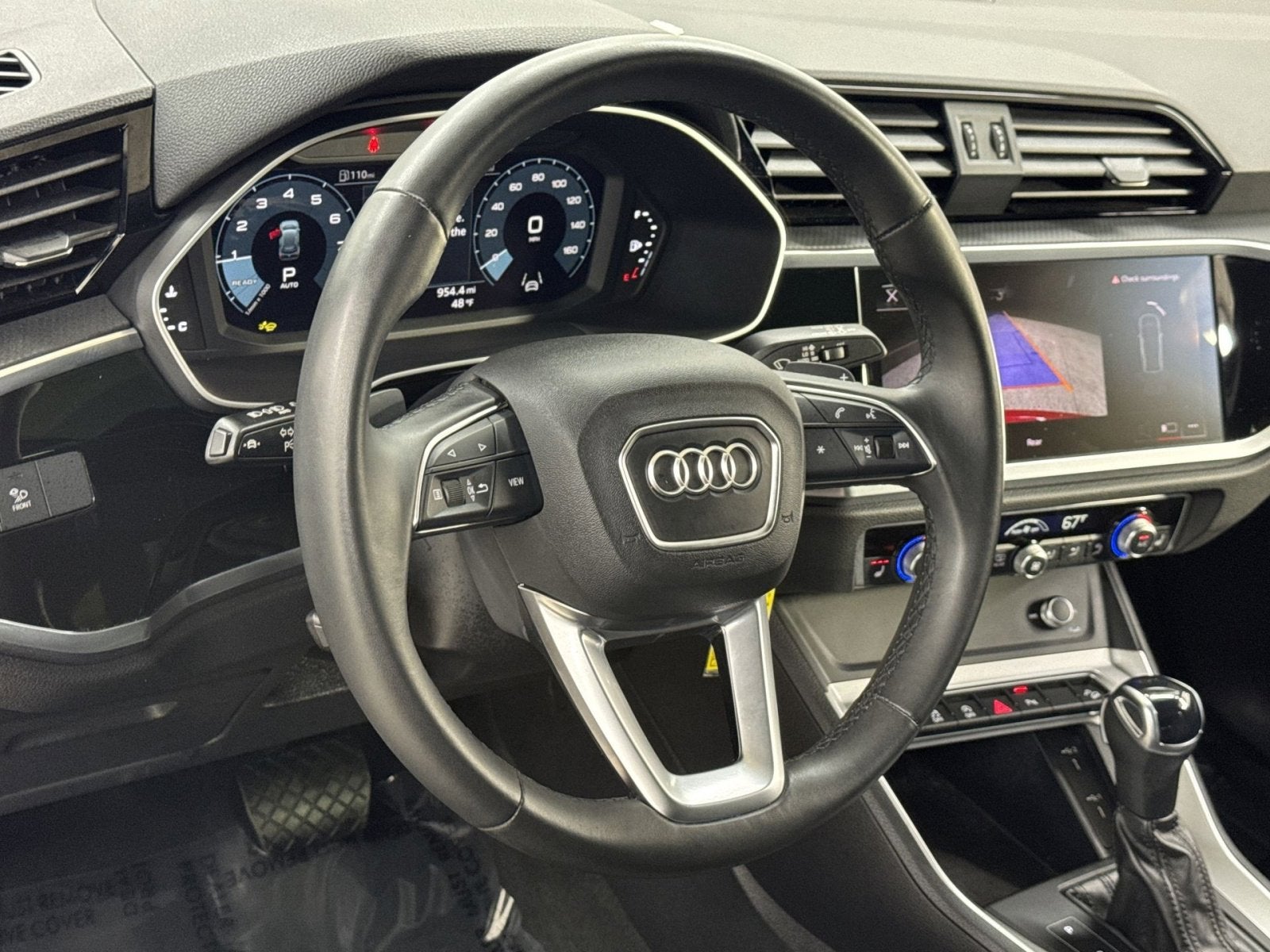 2025 Audi Q3 Premium
