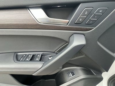 2024 Audi Q5 45 S line Premium