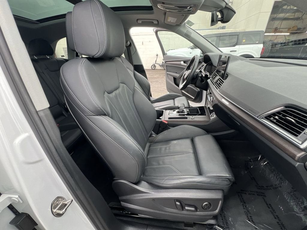 2024 Audi Q5 45 S line Premium